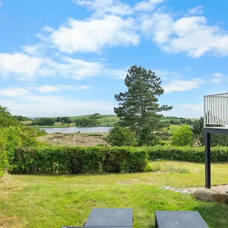 Chayton - 450m From The Sea By Interhome *